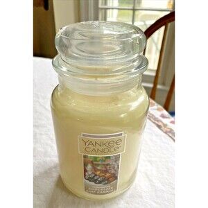 LIMITED EDITION - Yankee Candle Chocolate Chip Cannoli - Large Jar - 22 oz
